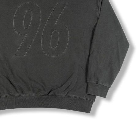 Pigment number patch sweatshirt