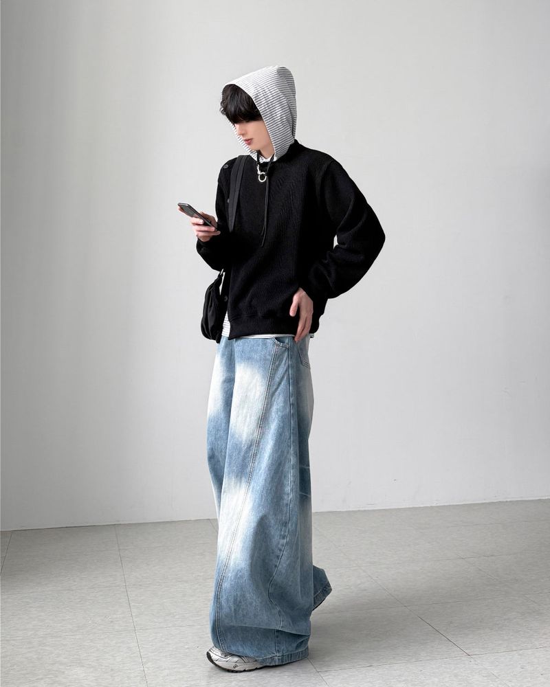 Older Slash Crop Knit