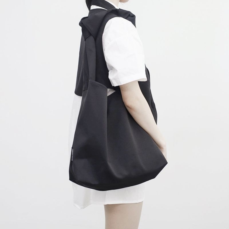 Bay Strap Shoulder Bag