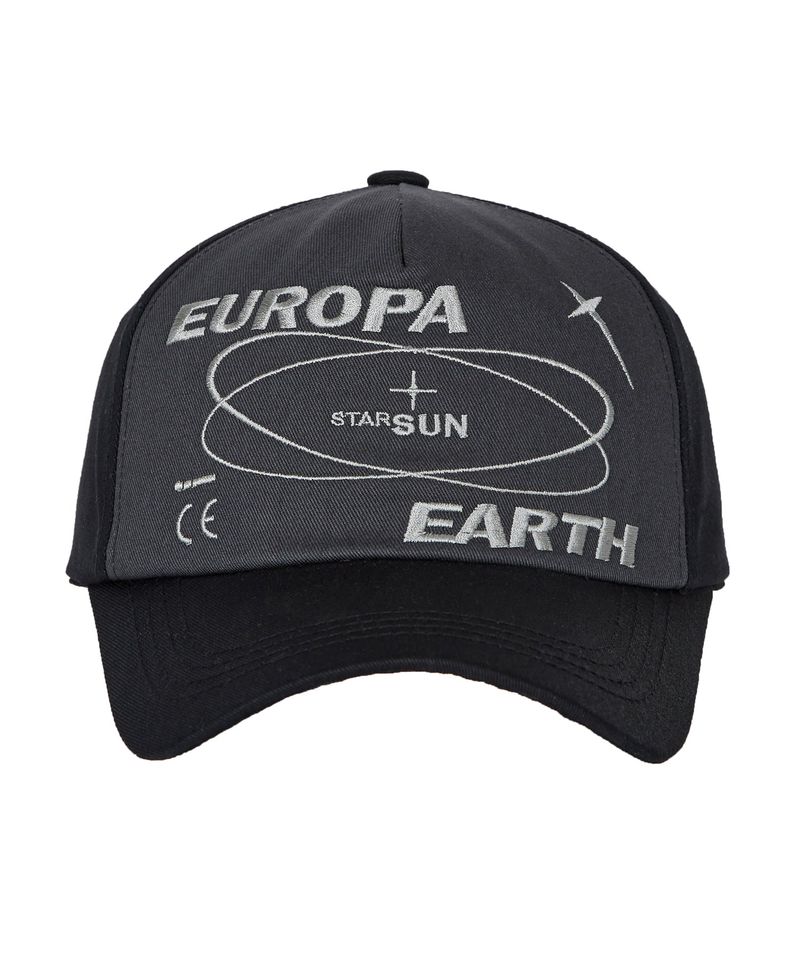 Europa 5 Panel Cap Black