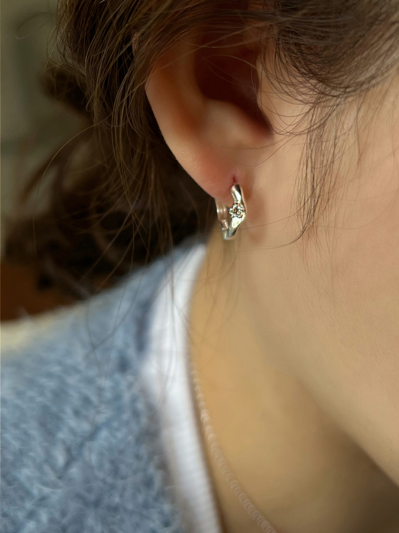 Piece earring (silver)