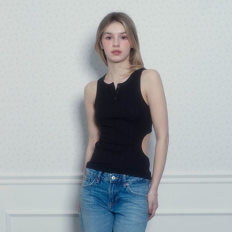 Noah Back Hole Sleeveless
