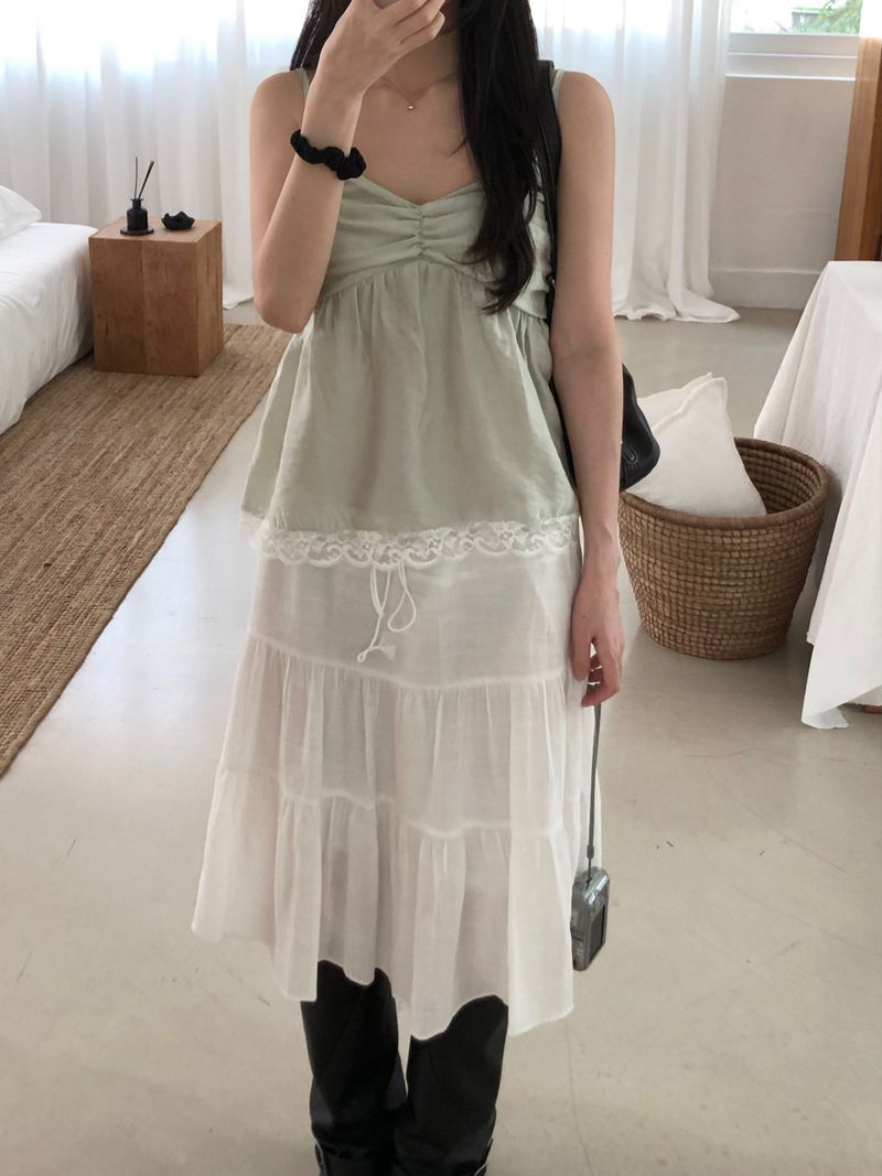Kitten（キッテン）の「Cash Lace Top (2 colors)（Tops）」