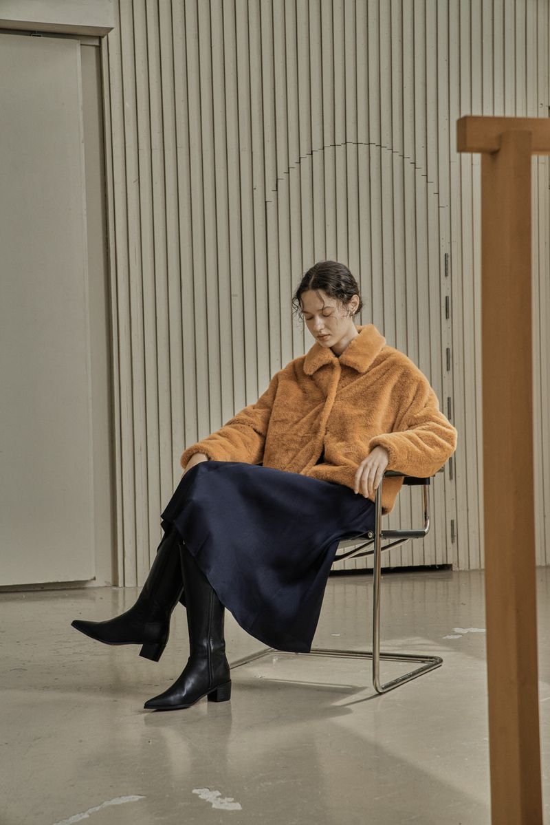 FAKE FUR SHORT COAT_ORANGE