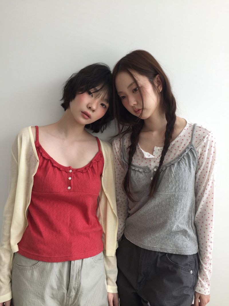 DUGGY（ダギー）の「French punched button sleeveless top (4color)（Tops）」