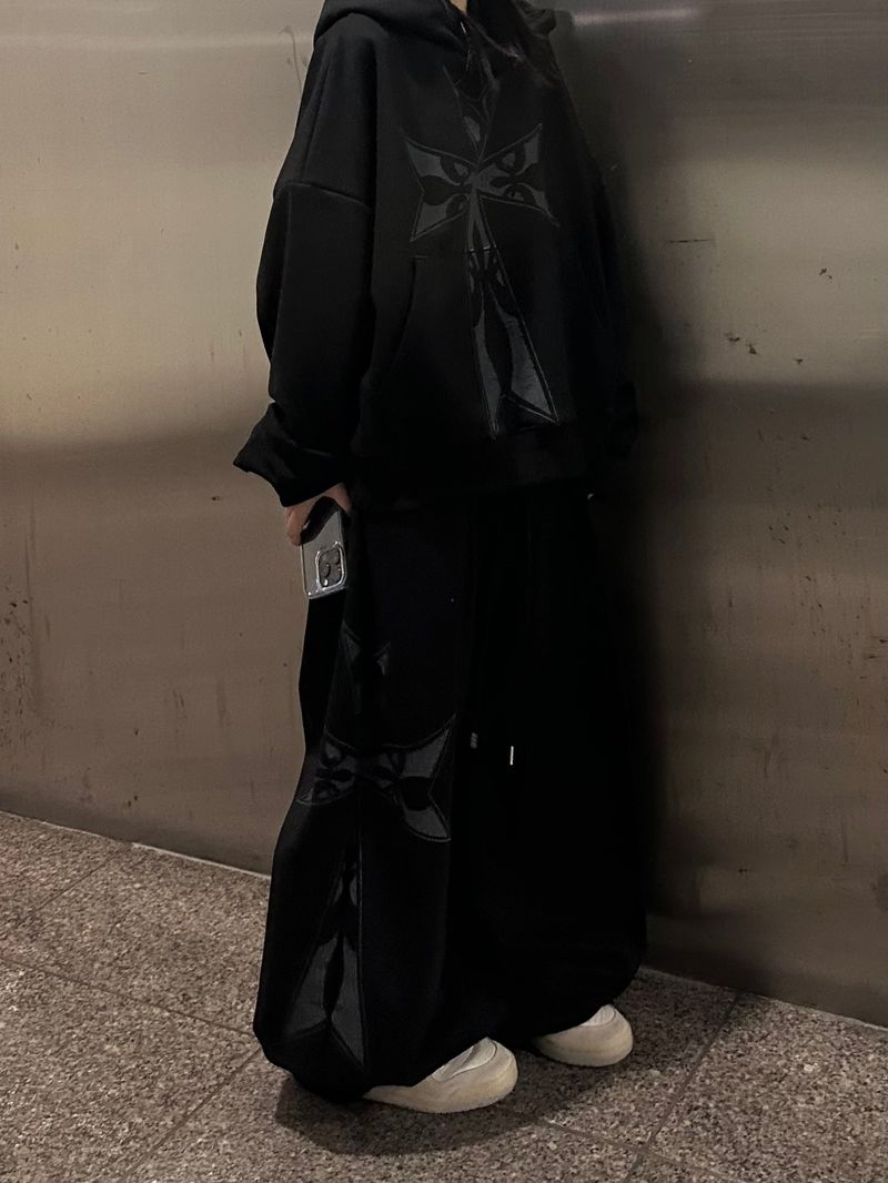 sagging big cross wide pants