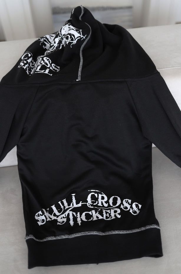 Eve Line Zip-Up