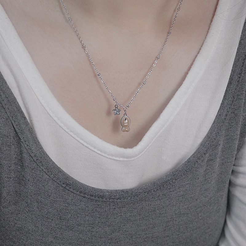 roast bungeoppang necklace