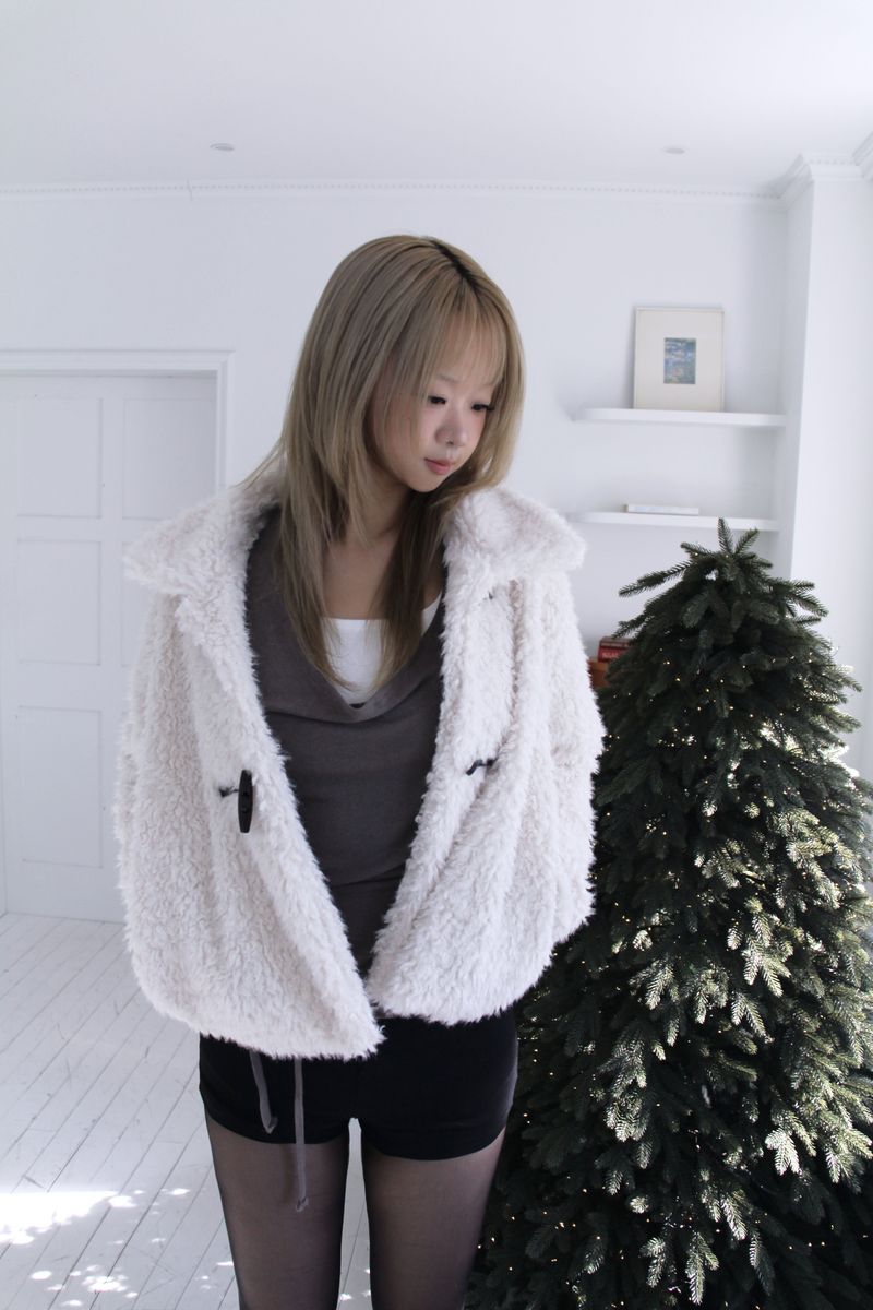 Soft wool two-button fur cropped jacket jumper (2colors)