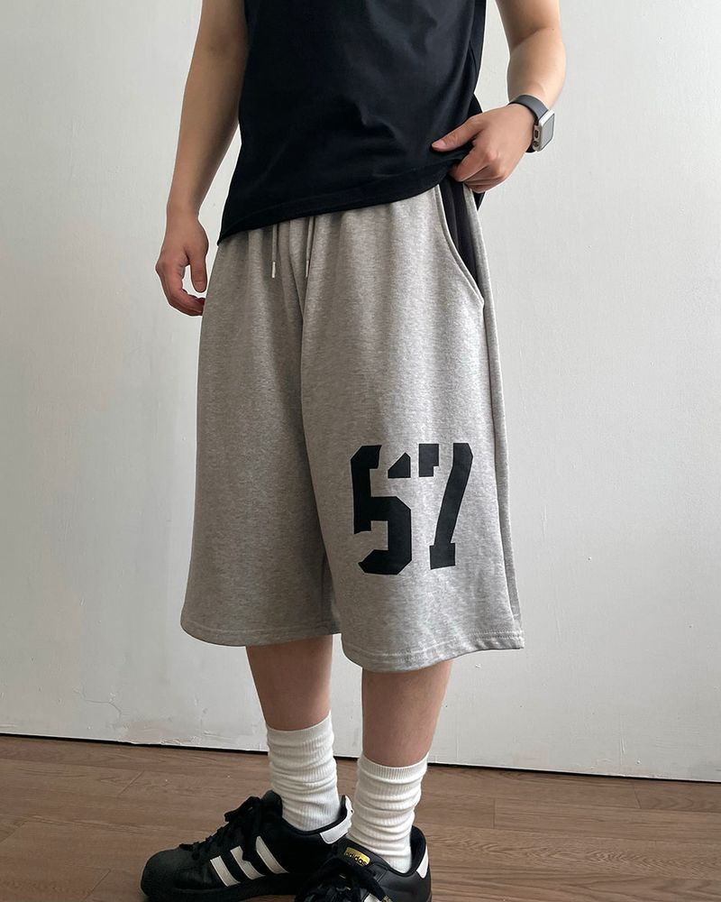 Score Bermuda Sweatpants