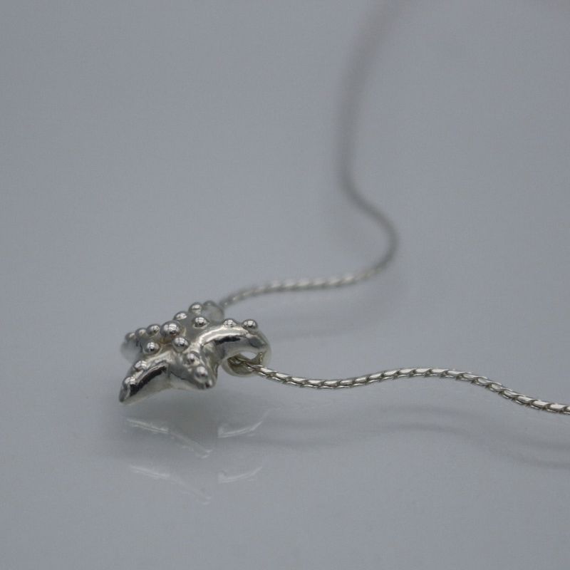 Starfish necklace