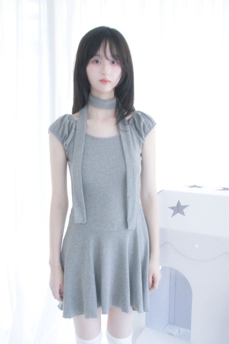 aoyu（アオユ）の「Puff scarf set flare dress 2colors（Dresses）」