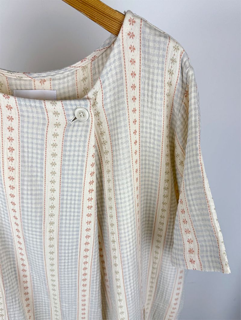 SOFT FLOWER BUTTON DRESS (2C)