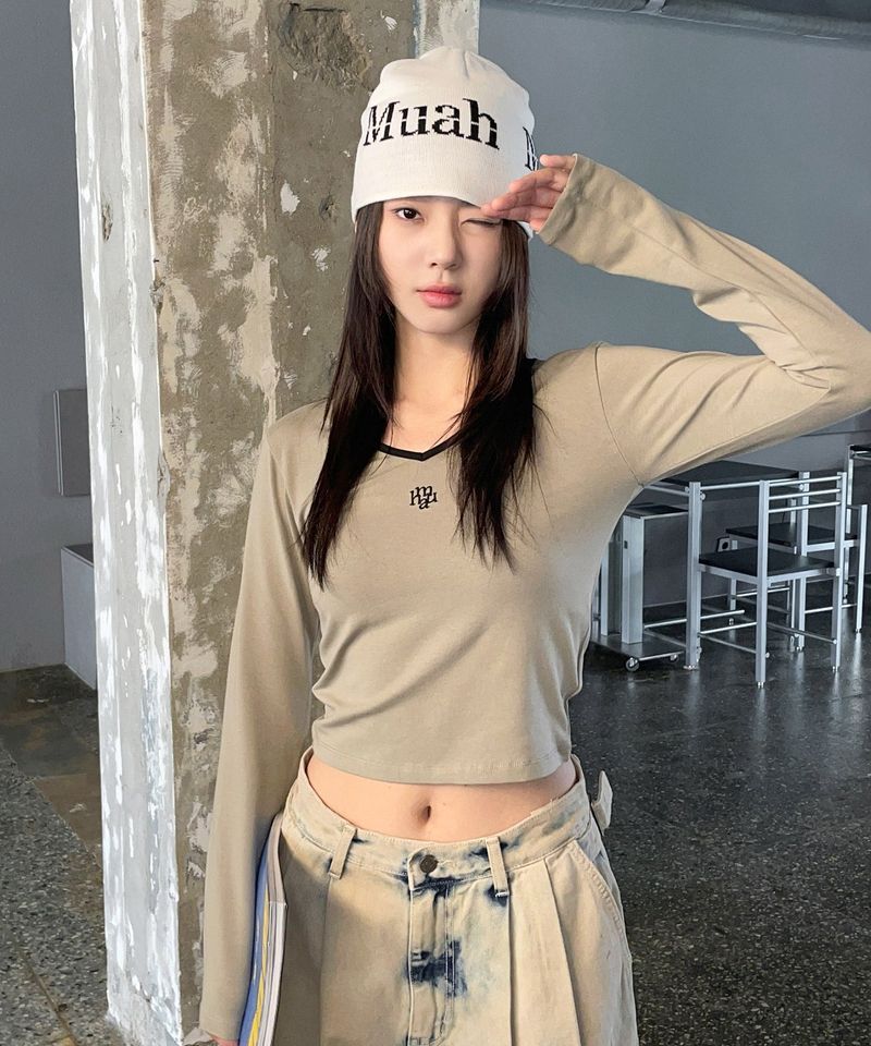 JACQUARD LOGO BEANIE