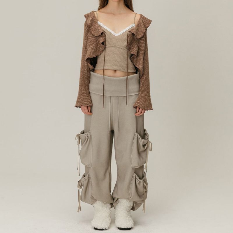 MOIFAIRE（モイフェア）の「FOLDOVER SHIRRING SWEATPANTS / GREY（Pants）」