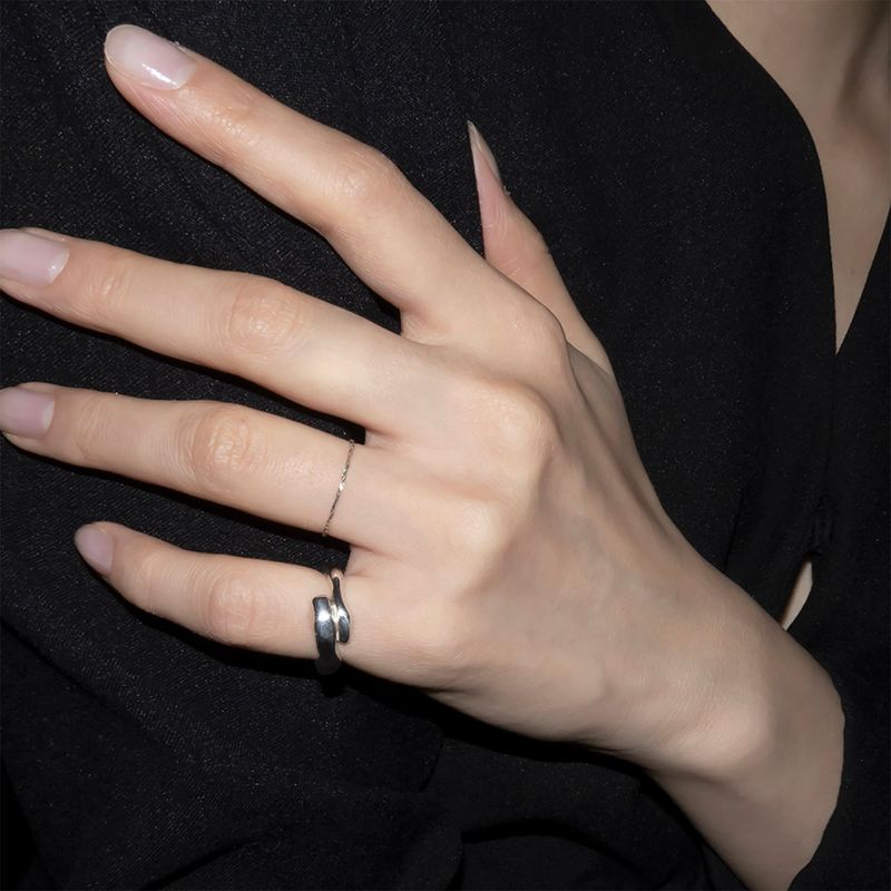 Texture layered ring