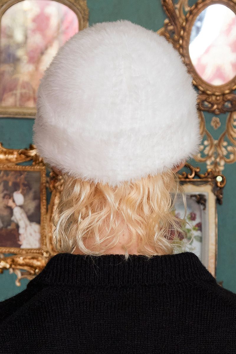 FLOWER FUR BEANIE / IVORY