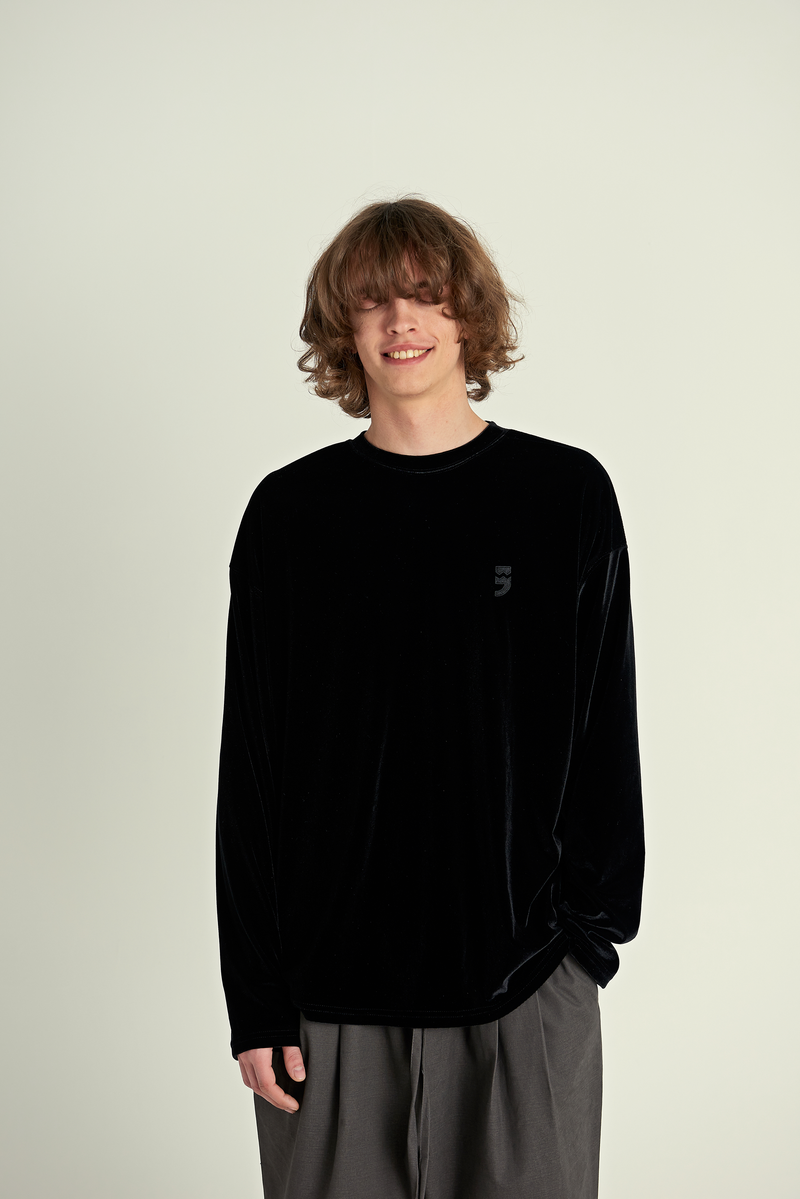 ドロップショルダーベルベットTシャツ
