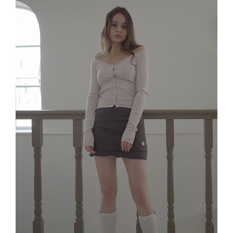 Bellialeu（ベルリアル）の「OVERLOCK MINI SKIRT-DARK GRAY（Skirts）」