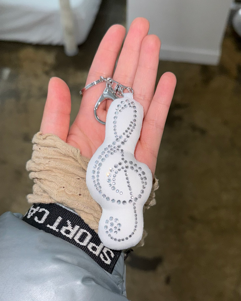 [MADE] Twinkle cushion keyring - treble[G] clef