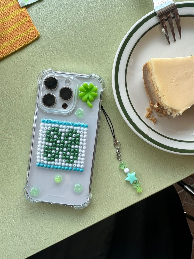 [made]"Lucky Biz"case