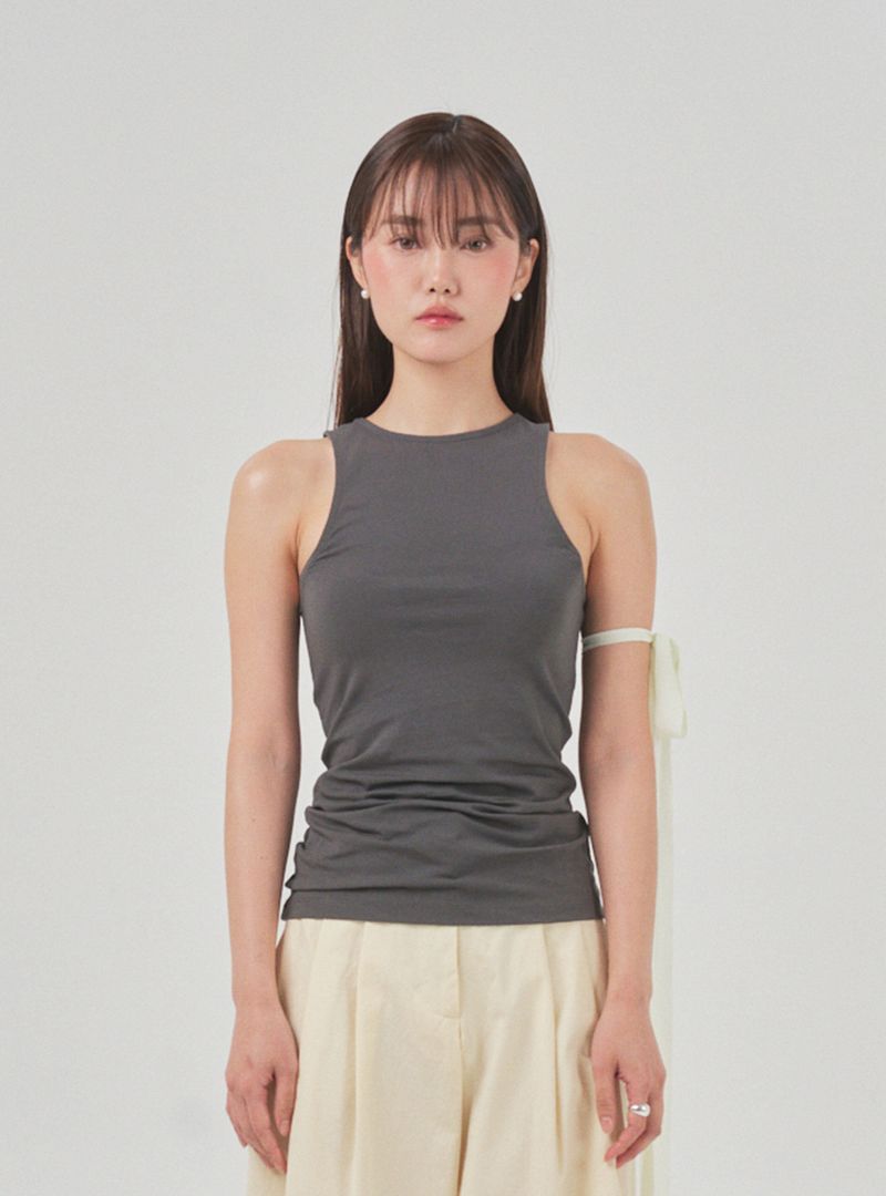 rram(アラーム)の「Vase sleeveless (dark grey)(Tops)」