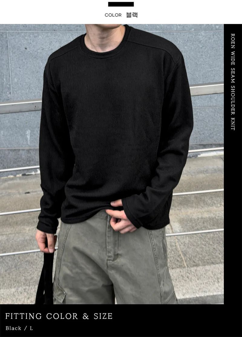 Roen wide cut shoulder knit