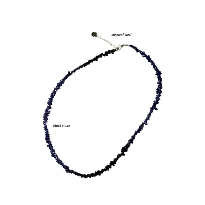 mini gemstone necklace (black)