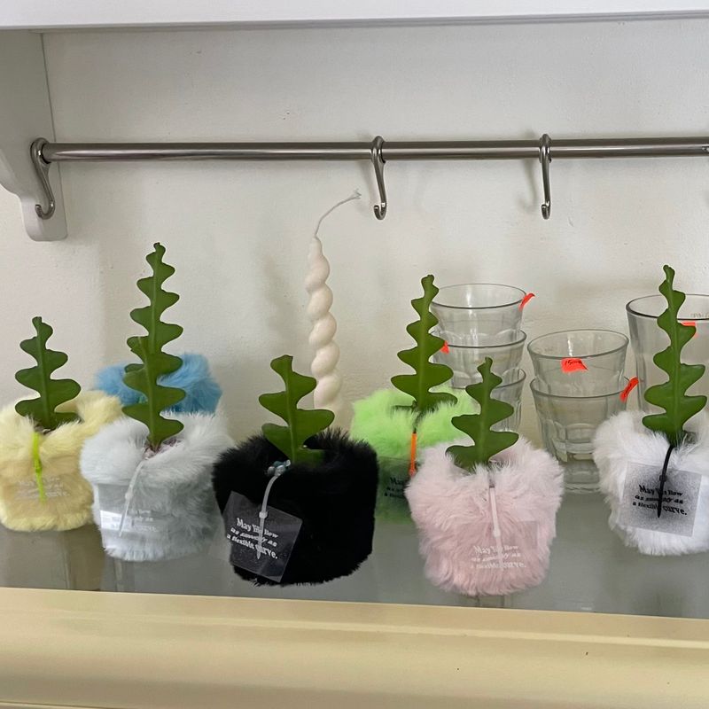 FLUFFY POT (XS