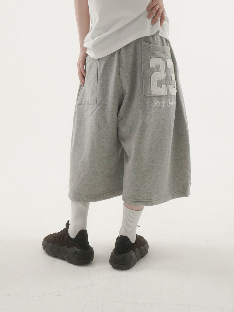 Bold 23embroidery bermuda sweat pants -3C