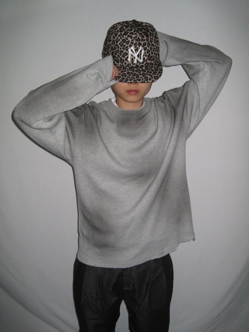 Dirty Damaged Wash Waffle Knit (2 Colors)
