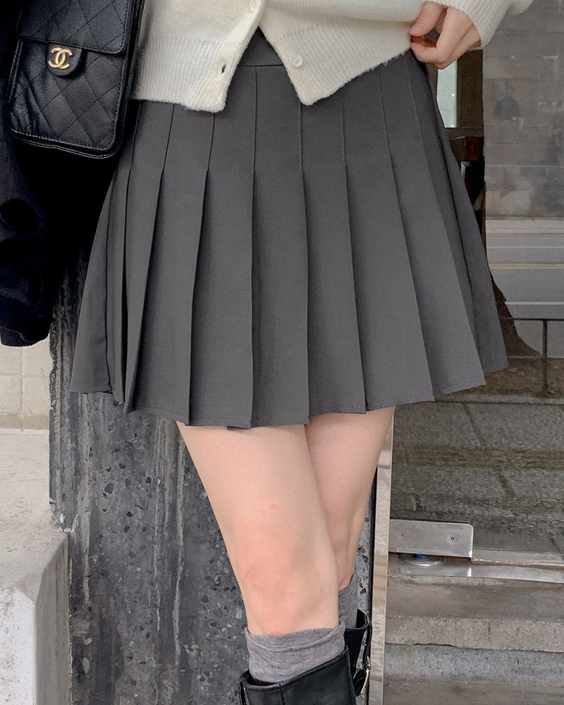 MAYBINS（メイビンス）の「Mido pleated mini skirt（Skirts）」