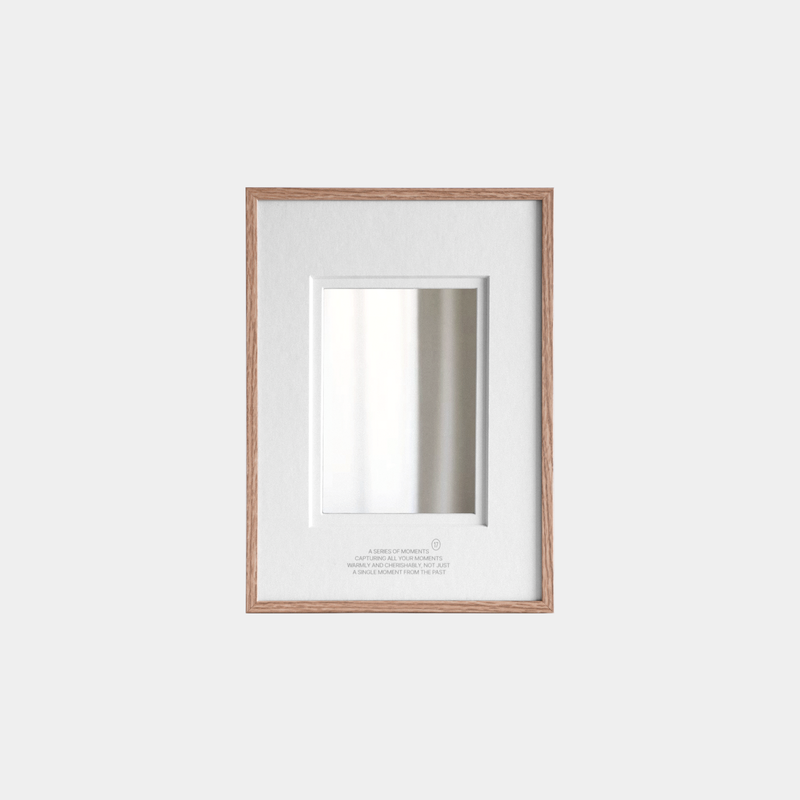 Lib（リブ）の「[made] Frame Mirror : A Series Of Moment - S (Type 2)（Interior）」