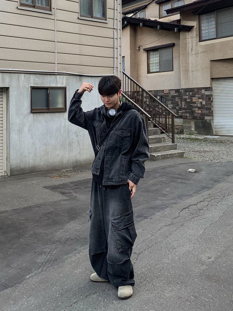 Kuro hood denim jacket