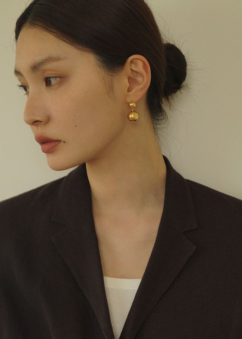 ANDEZVOUS(アンデビュー)の「BAMBI GOLD EARRINGS(Accessories)」