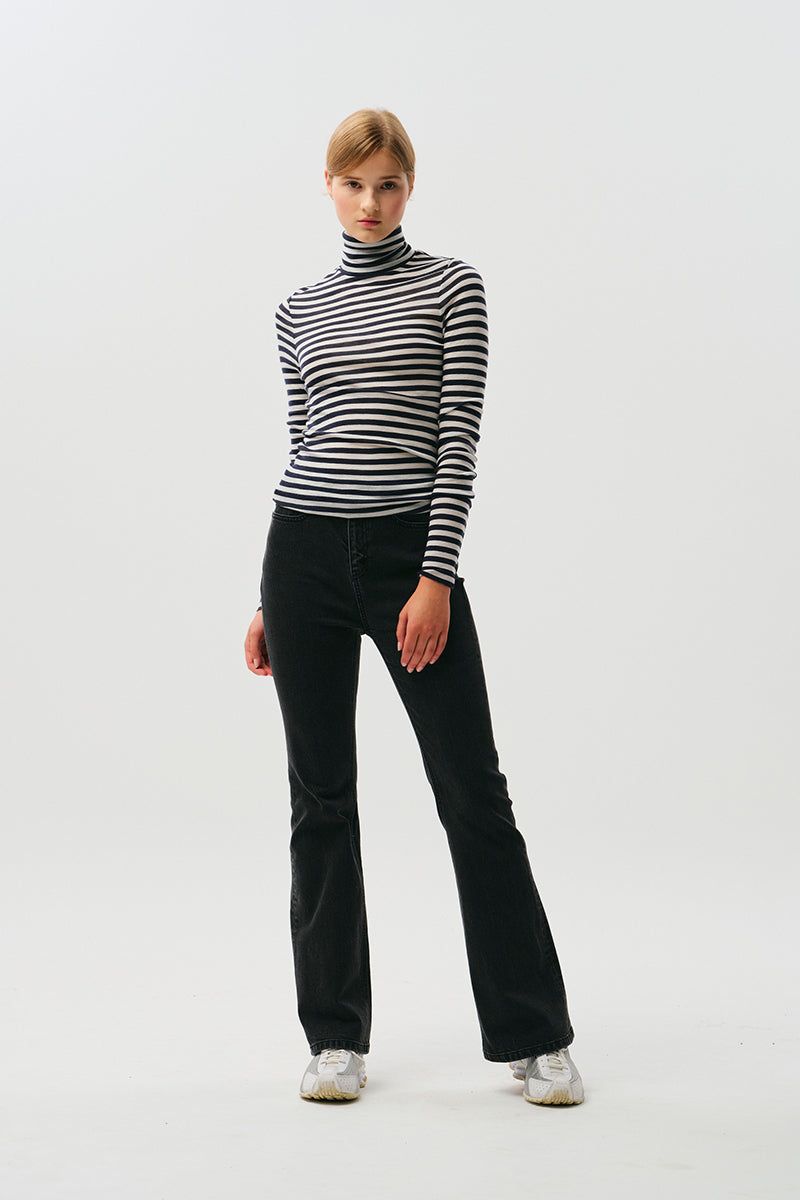 KIRSH（キルシー）の「CHERRY BOOTS CUT DENIM PANTS [CHARCOAL]（Pants）」