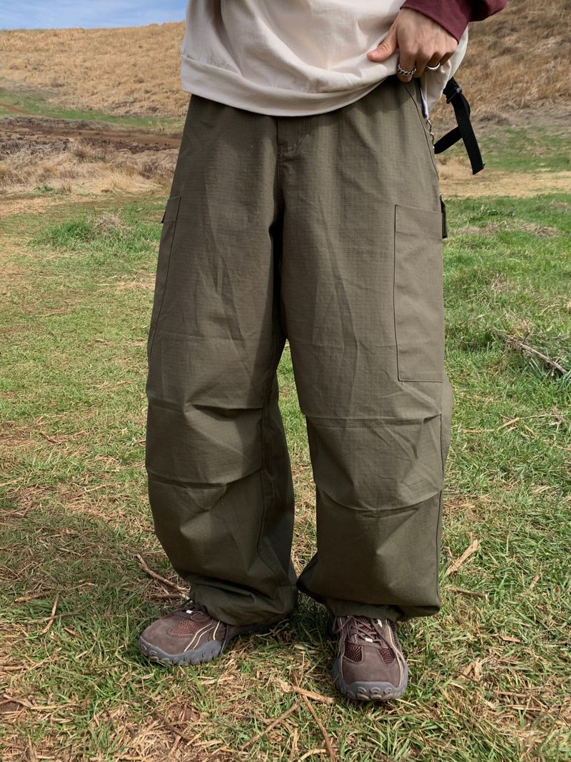 ESOO(イス)の「Port Panel Cargo Pants M L (3 Colors)(Pants)」