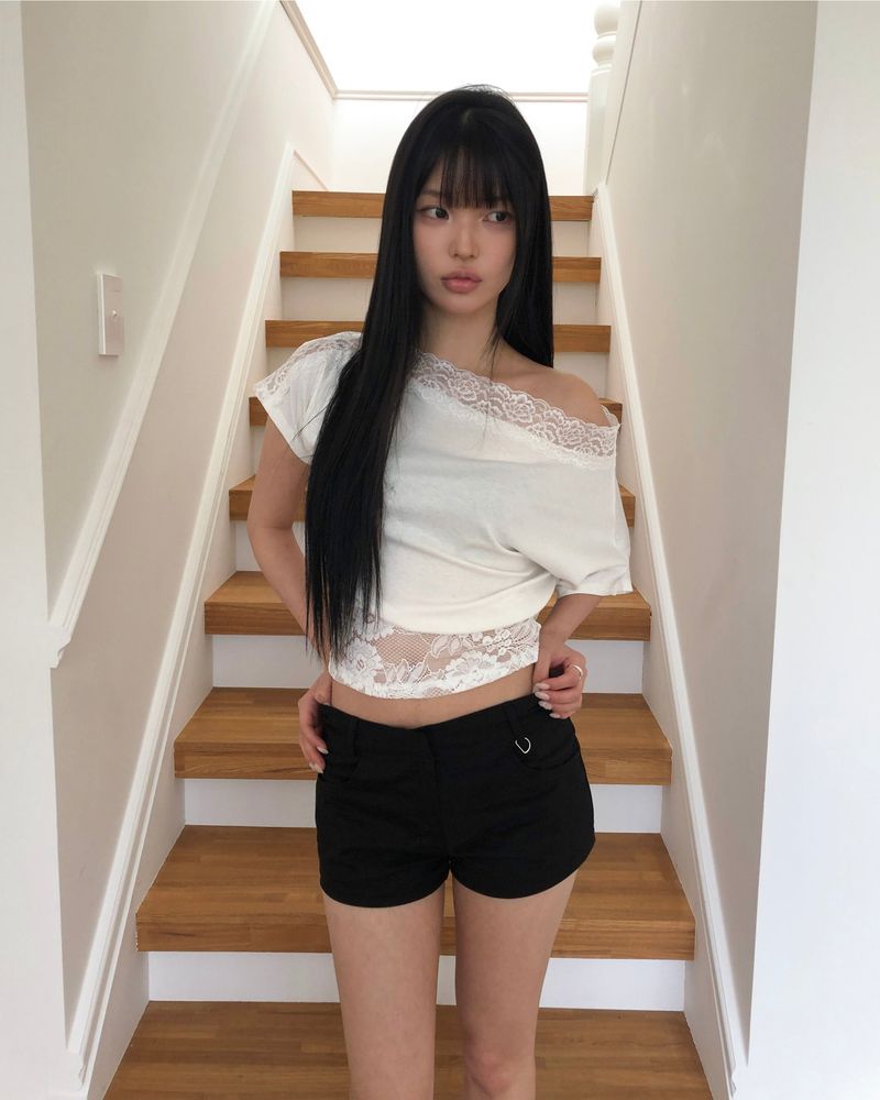 Hiyo Low-Rise Short Pants