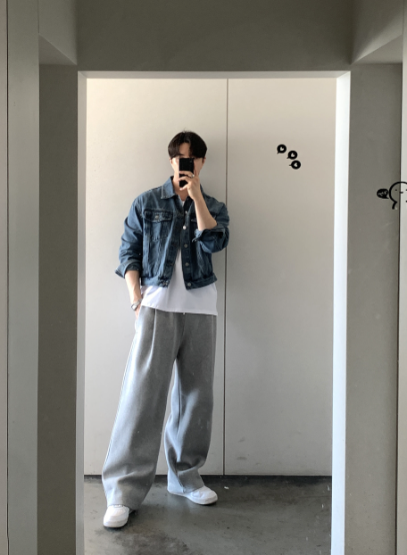 Nechis Washed Cropped Denim Jacket