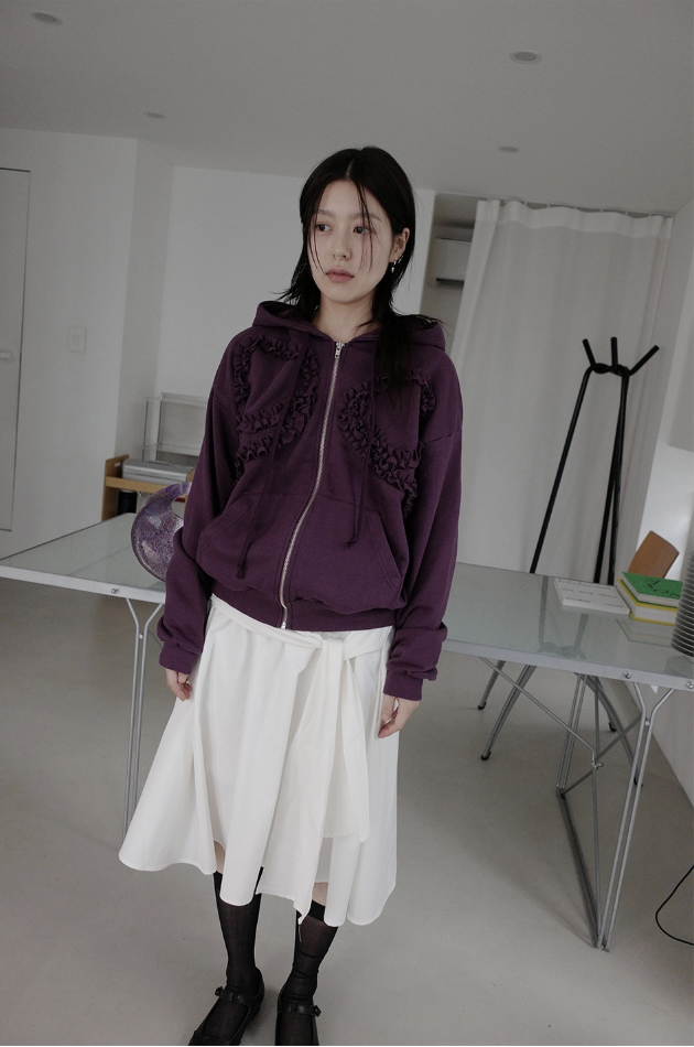 callhag（コールハグ）の「frill ribbon hood zip up (2c)（Tops）」
