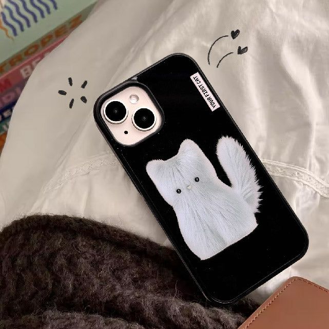 BLACK & WHITE KITTEN MAGSAFE PHONE CASE