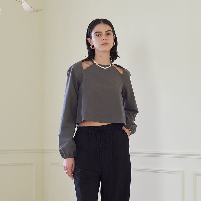 HALTER NECK BLOUSE (CHARCOAL)