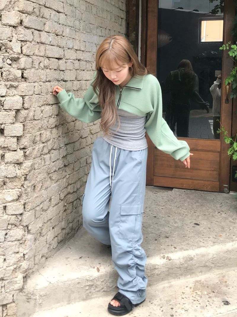 Crescent shirring cargo pants