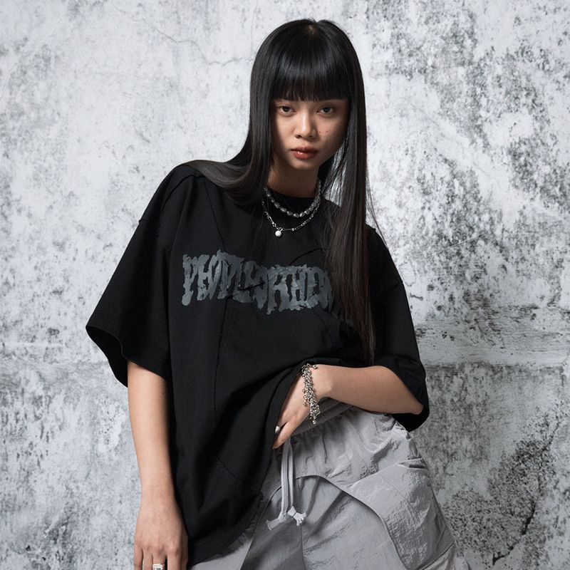 Cutting Logo Oversized Fit T-shirt (BLACK)