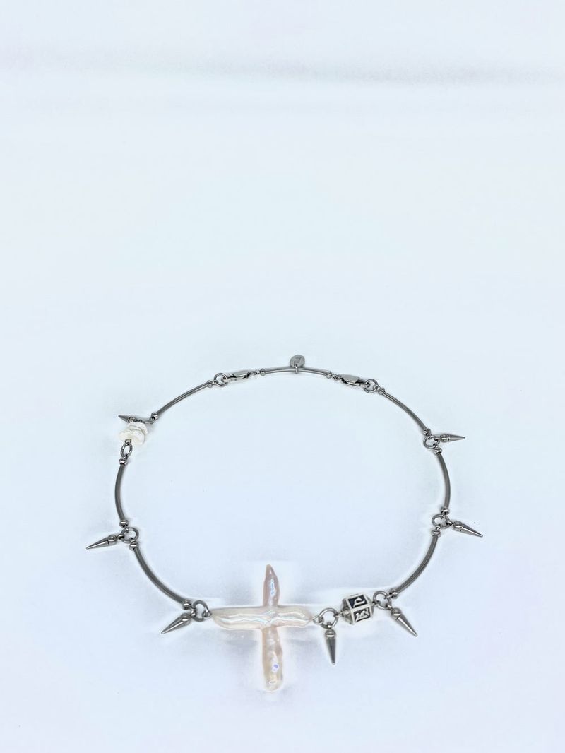 Wave07 horn necklace