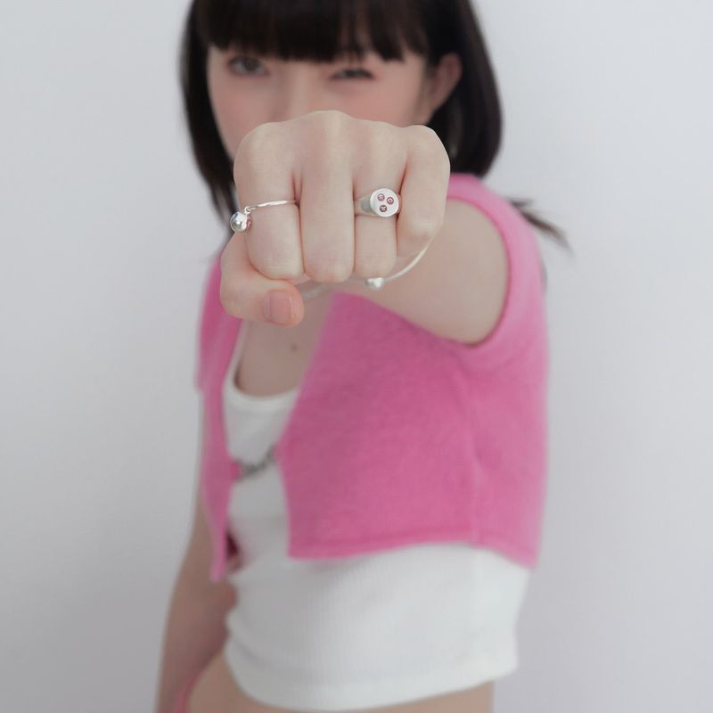 ugly looking oval ring