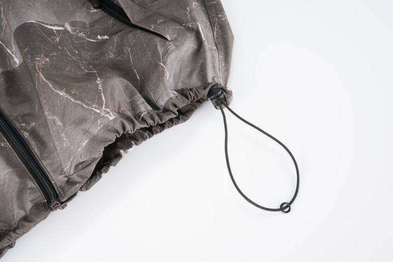 ROCK PATTERN WINDBREAKER