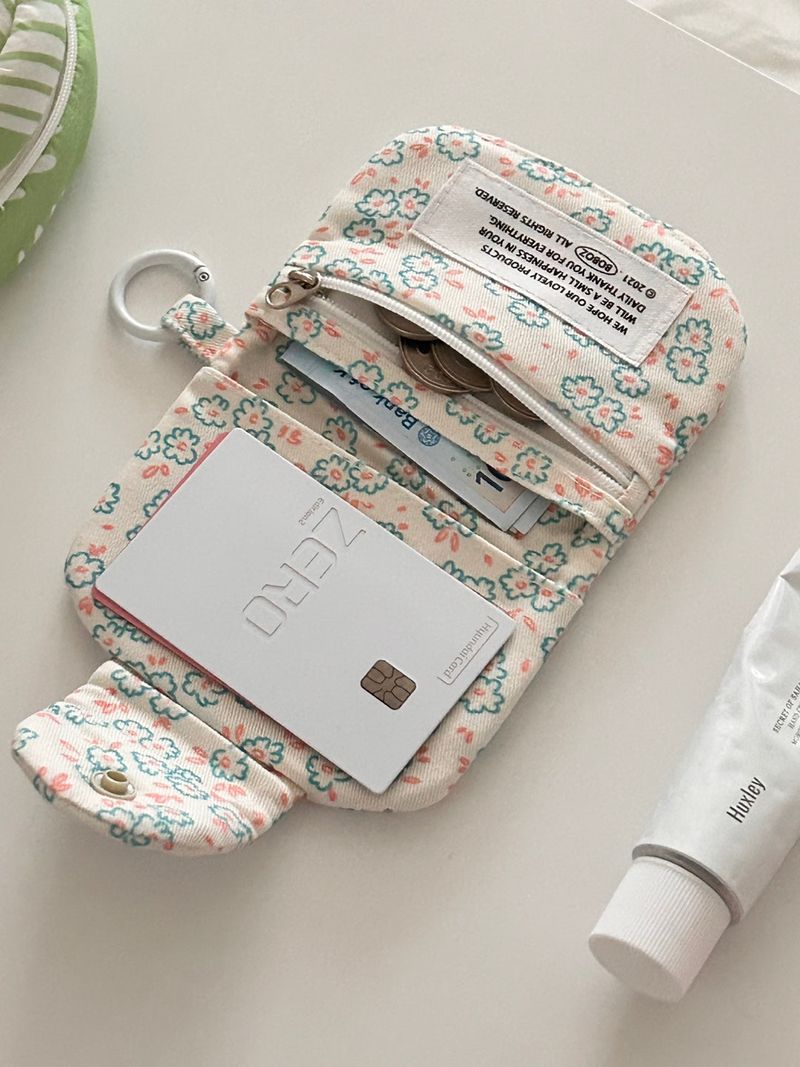 flower wallet