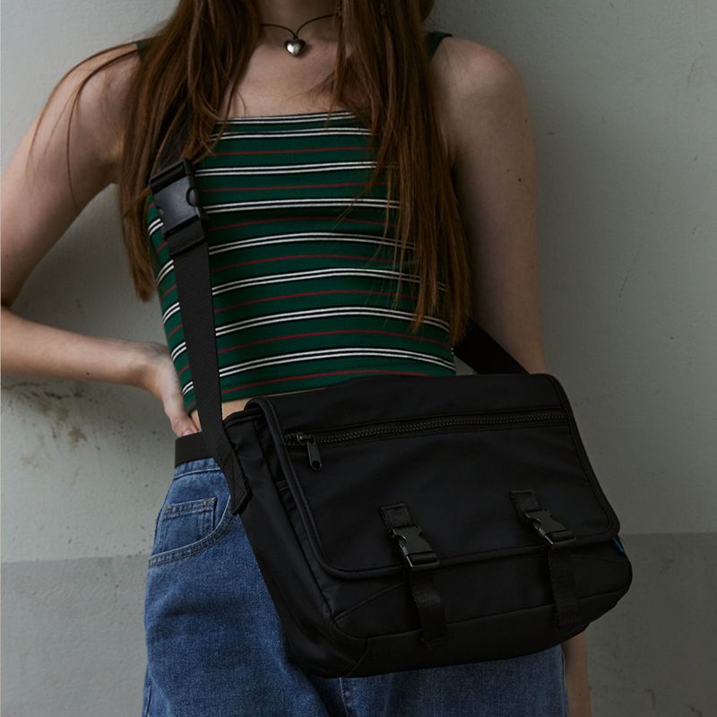 MESSENGER BAG (BLACK)