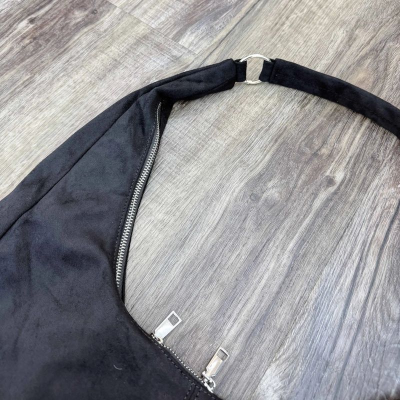 Mist Black Curve Shoulder Bag